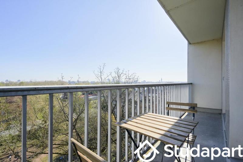 Chambre - 11 m² - 1 pièce