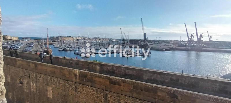 Appartement - 109 m² - 5 pièces