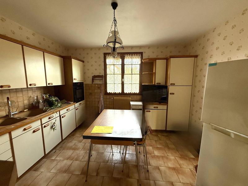 Maison - 95 m² - 5 pièces