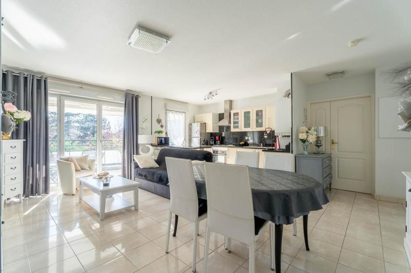 Appartement - 64 m² - 3 pièces