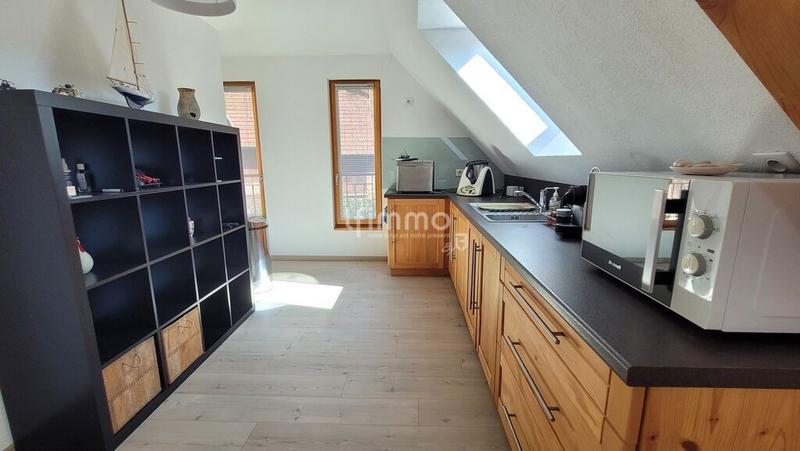 Maison - 207 m² - 7 pièces