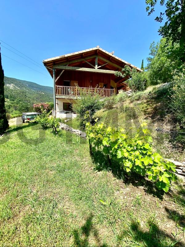 Maison - 229 m² - 4 pièces