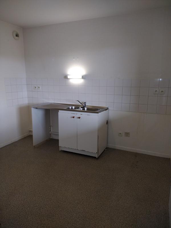 Appartement ancien - 66 m² - 3 pièces