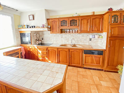 Maison - 192 m² - 6 pièces