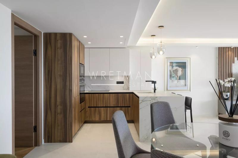 Appartement - 95 m² - 2 pièces