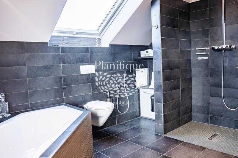 Villa - 183 m² - 6 pièces