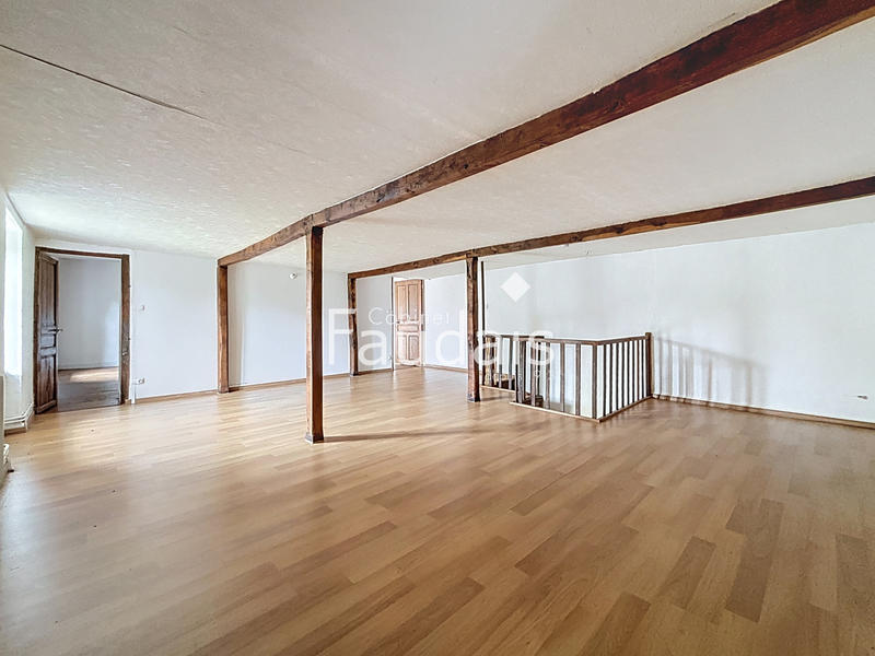 Maison - 154 m² - 5 pièces