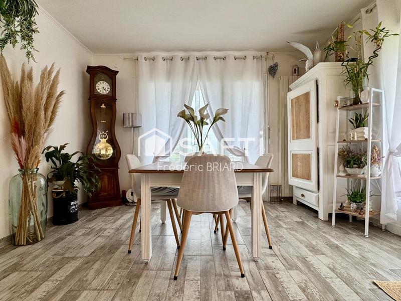 Maison - 102 m² - 5 pièces