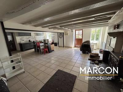 Maison - 105 m² - 4 pièces