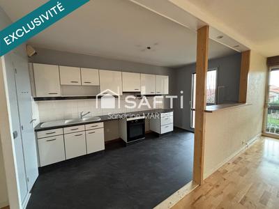 Appartement - 83 m² - 4 pièces