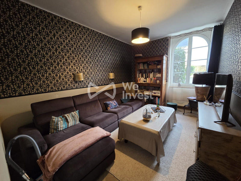 Maison ancienne - 804 m² - 28 pièces