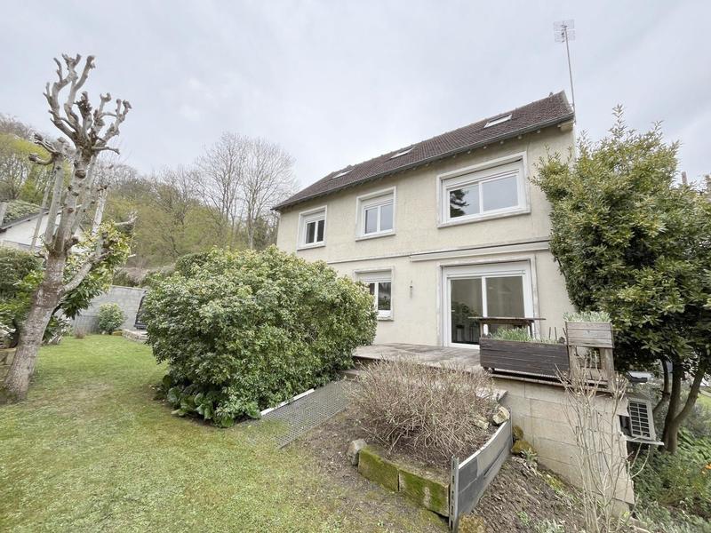 Maison - 127 m² - 5 pièces