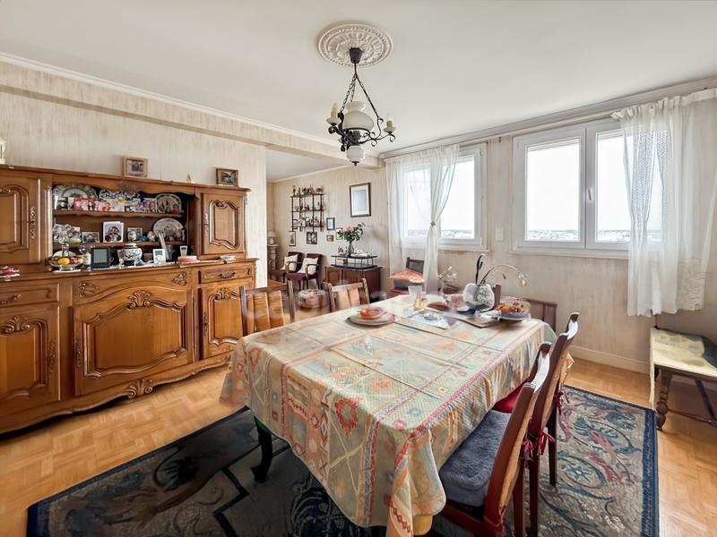 Appartement - 74 m² - 4 pièces