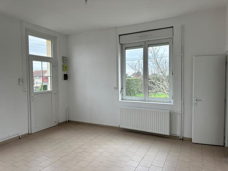Maison - 93 m² - 4 pièces