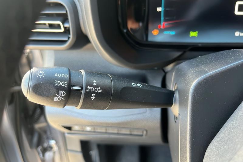 Citroën Berlingo Hdi 130 Eat8 Max 5p 0 malus