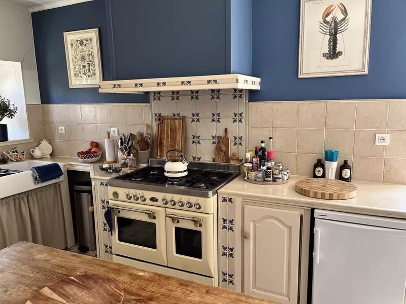 Maison - 220 m² - 9 pièces