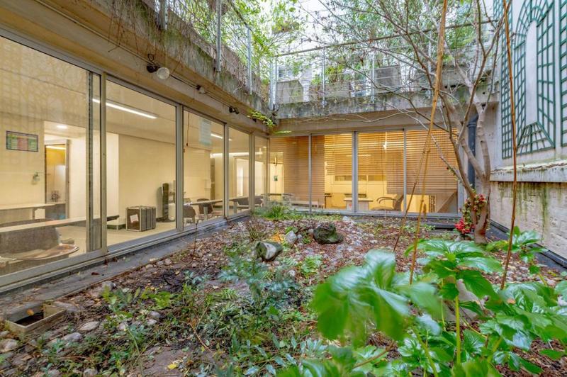 Local commercial - 299 m²