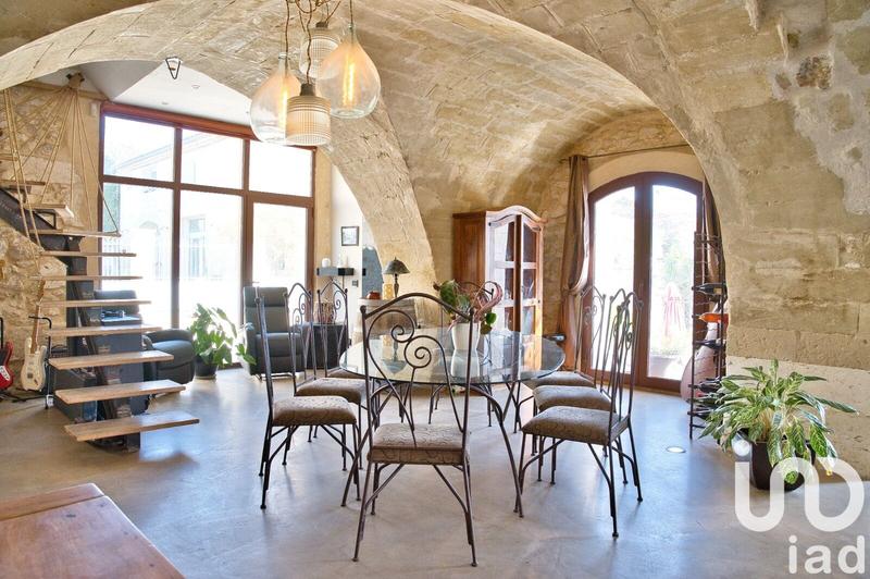 Maison - 225 m² - 6 pièces