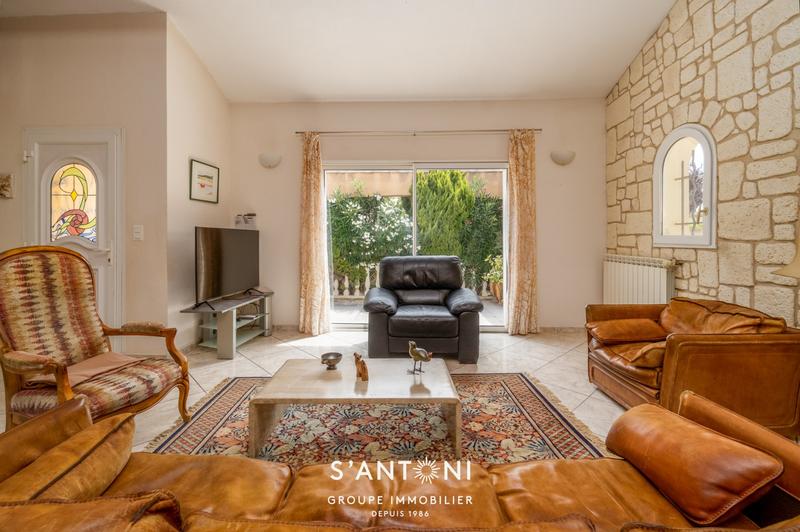 Maison - 147 m² - 4 pièces