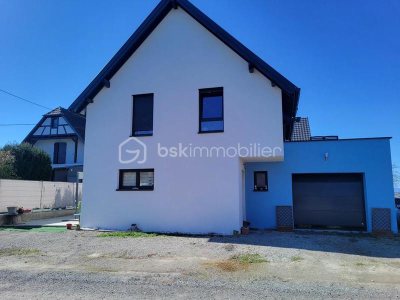 Maison - 114 m² - 5 pièces