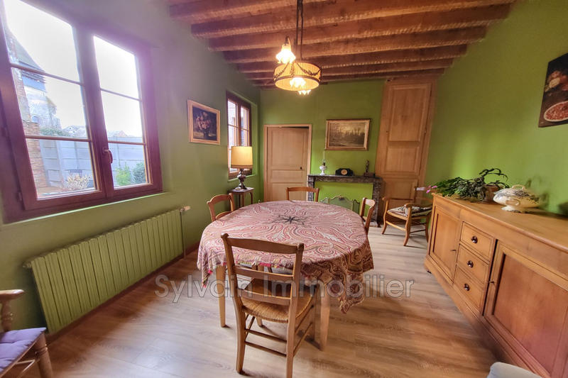 Maison - 170 m² - 8 pièces