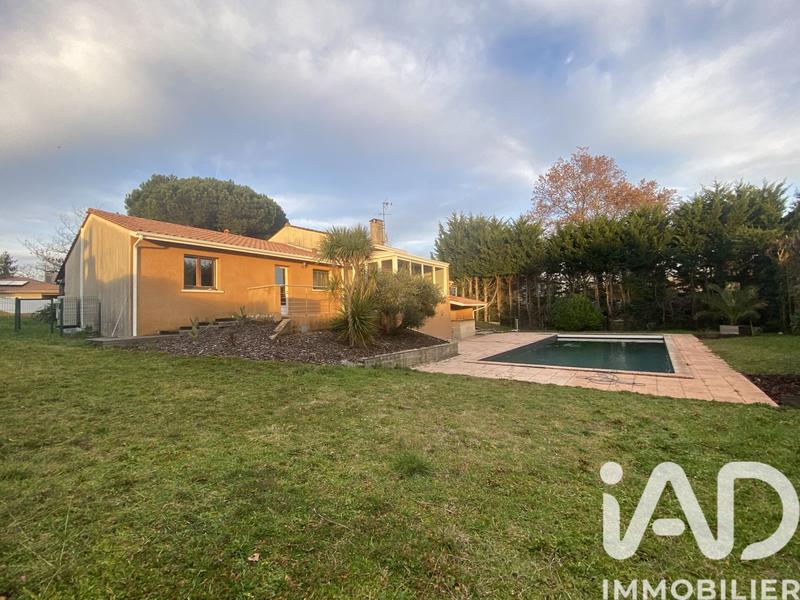 Maison - 133 m² - 6 pièces