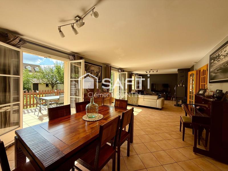 Maison - 144 m² - 7 pièces