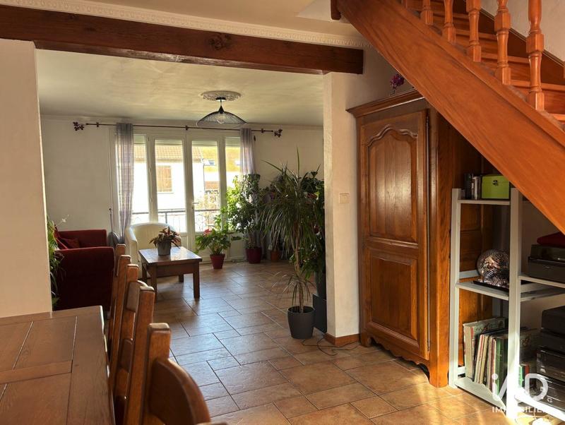 Maison - 140 m² - 5 pièces