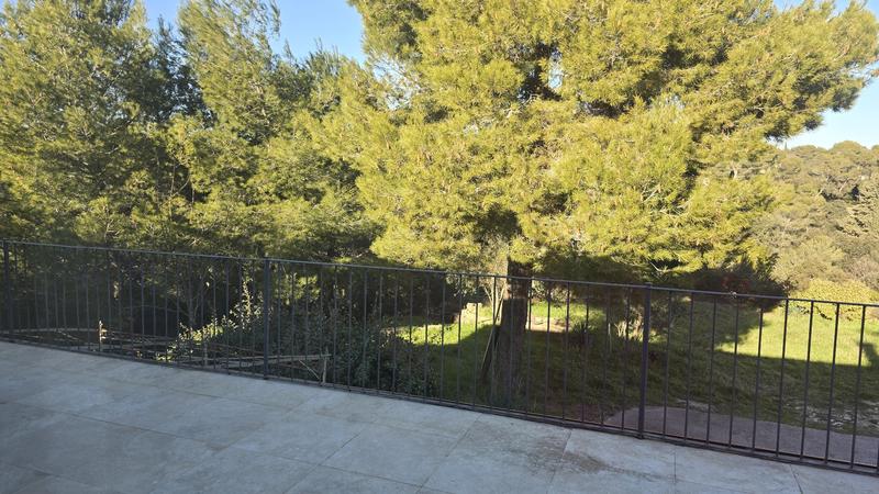 Propriété - 295 m² - 12 pièces