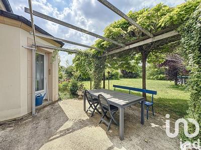 Maison - 226 m² - 6 pièces