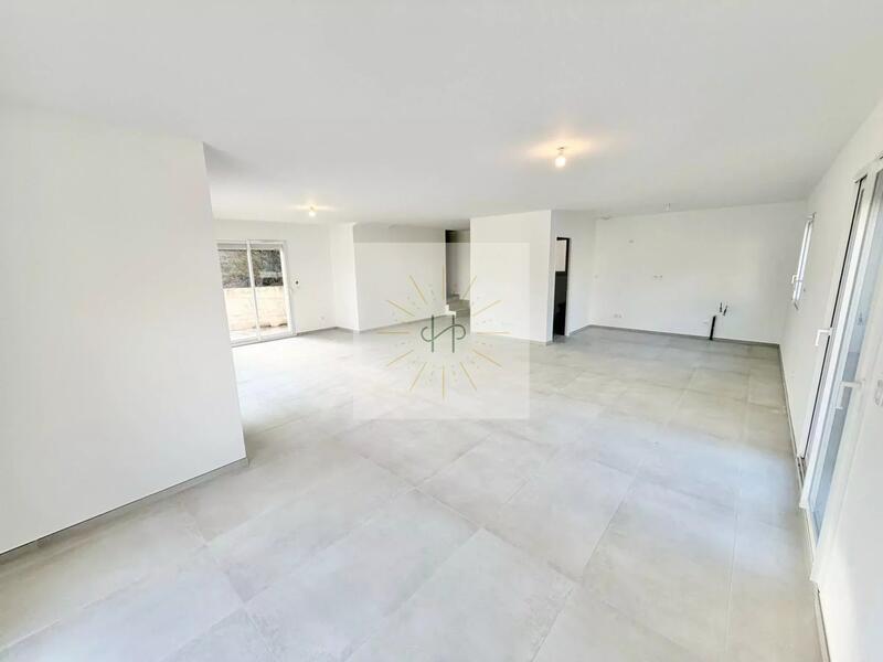 Maison - 118 m² - 4 pièces