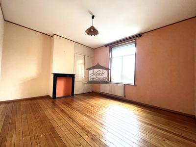 Maison - 210 m² - 10 pièces