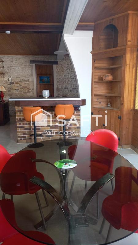 Maison - 90 m² - 3 pièces