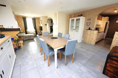 Maison - 112 m² - 7 pièces