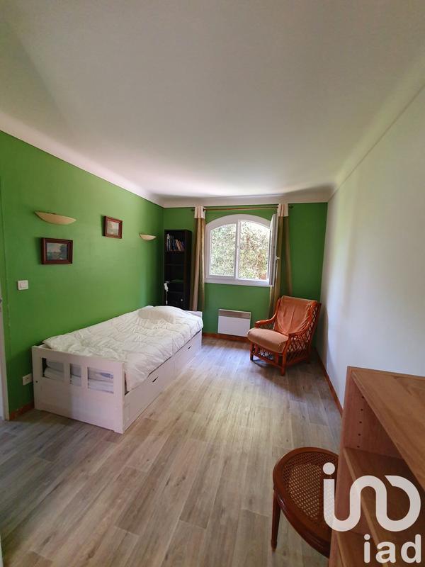 Maison - 198 m² - 8 pièces