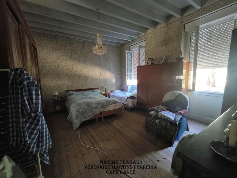 Propriété - 327 m² - 11 pièces