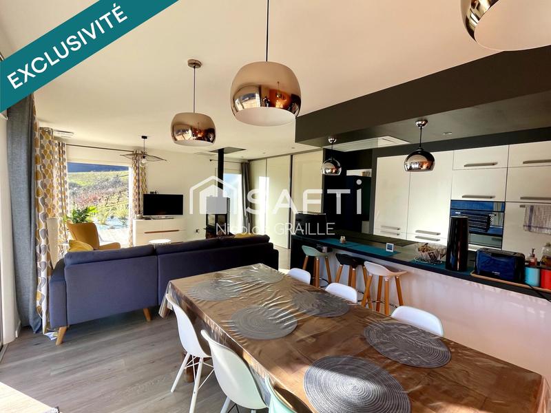 Maison - 177 m² - 7 pièces