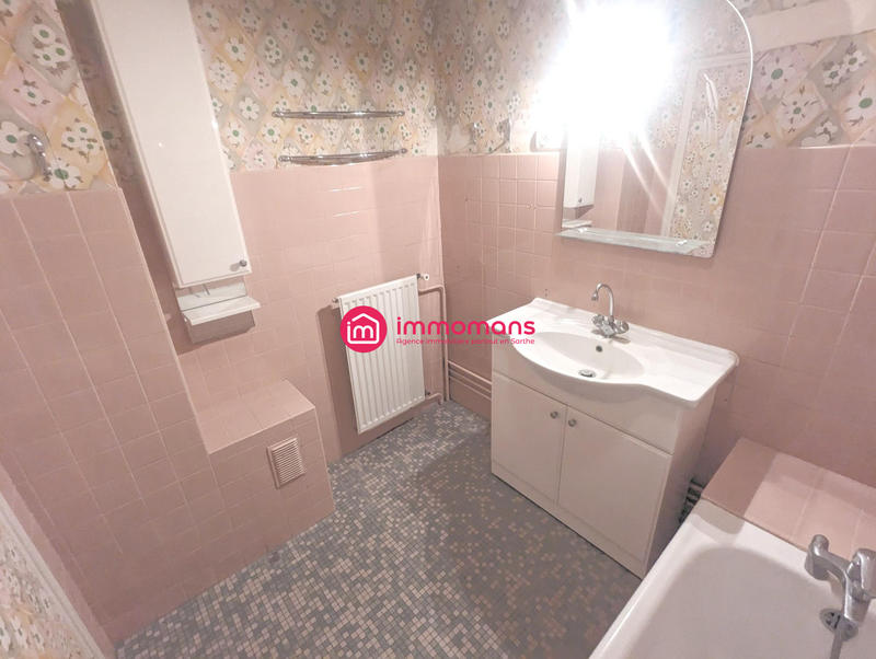 Appartement - 85 m² - 4 pièces