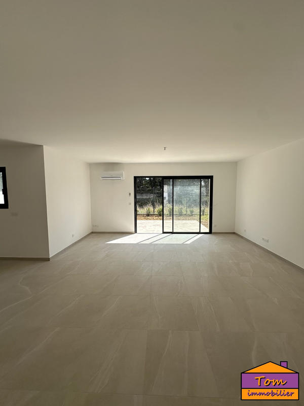 Villa - 107 m² - 4 pièces