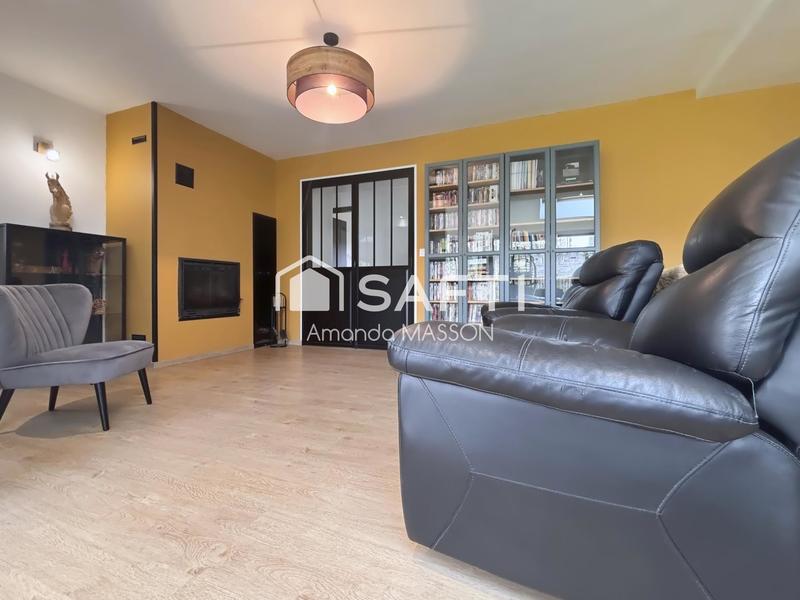 Maison - 222 m² - 8 pièces