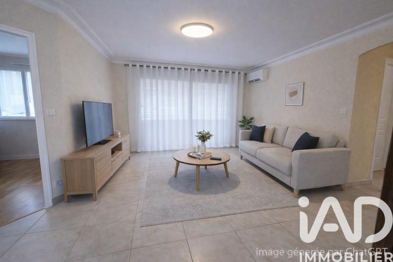 Maison - 94 m² - 4 pièces