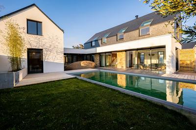 Villa - 236 m² - 8 pièces