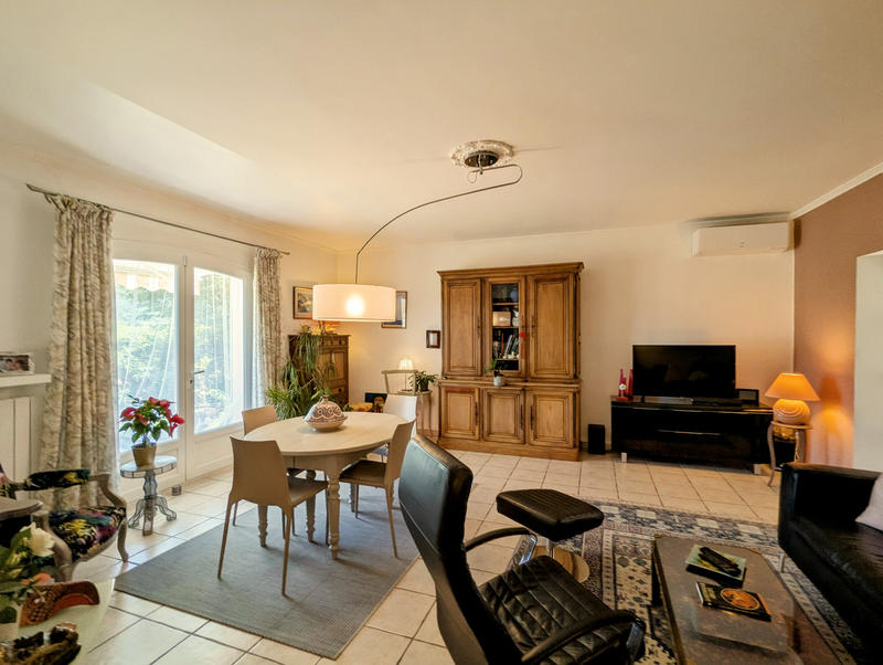 Villa - 106 m² - 5 pièces