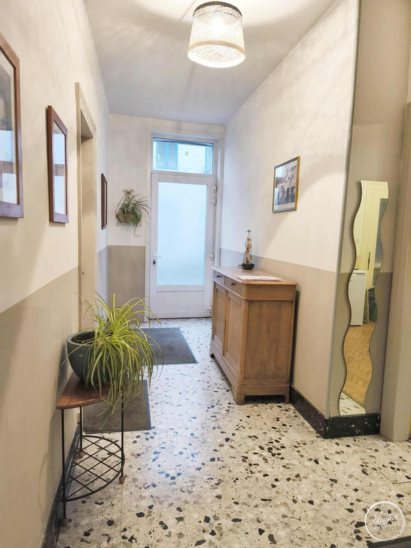 Maison - 150 m² - 8 pièces