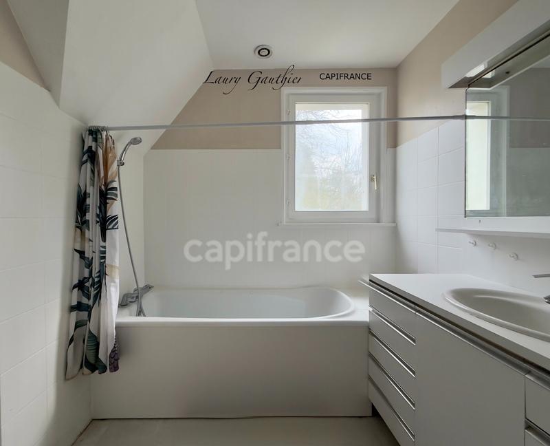 Maison - 176 m² - 6 pièces