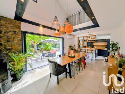 Maison - 164 m² - 7 pièces