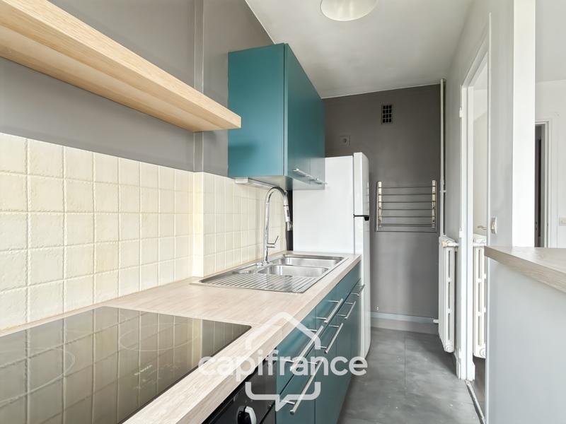 Studio - 25 m² - 1 pièce