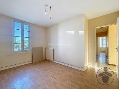 Immeuble - 162 m² - 8 pièces