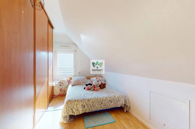 Maison - 97 m² - 5 pièces