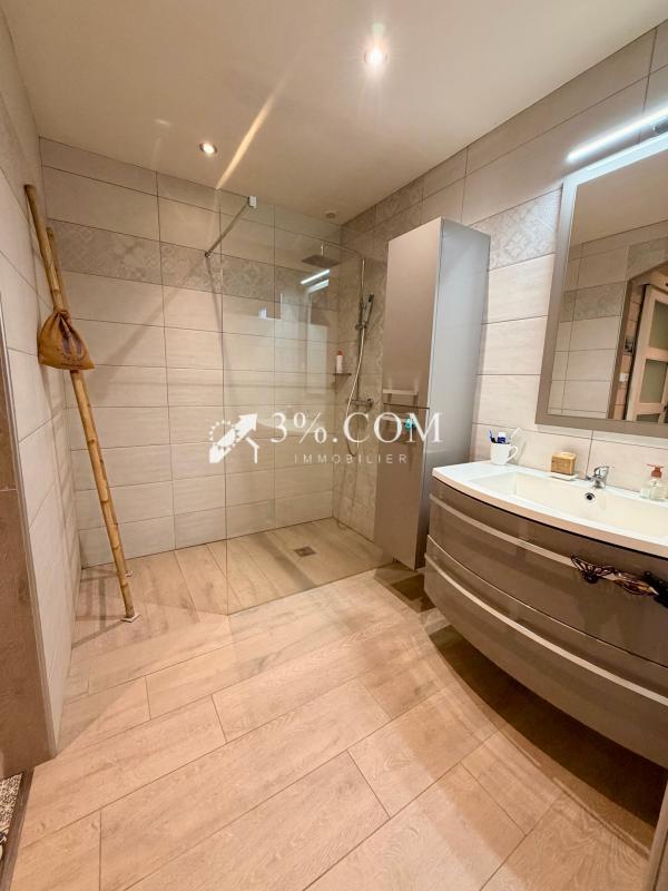 Maison - 97 m² - 5 pièces